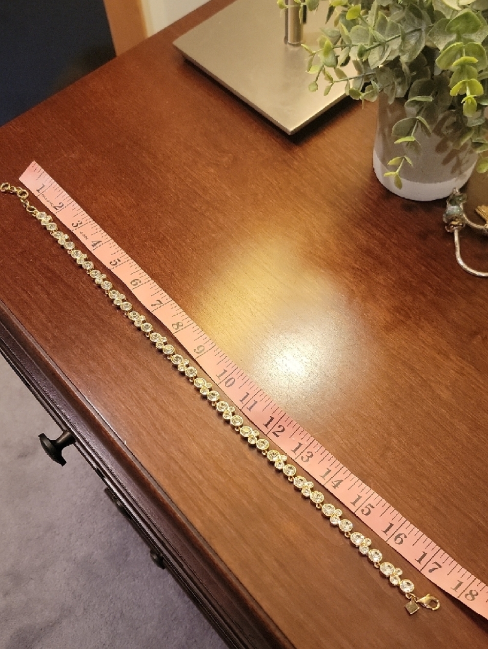 Banana Republic Gold Crystal Station Necklace - Picture 3 of 5